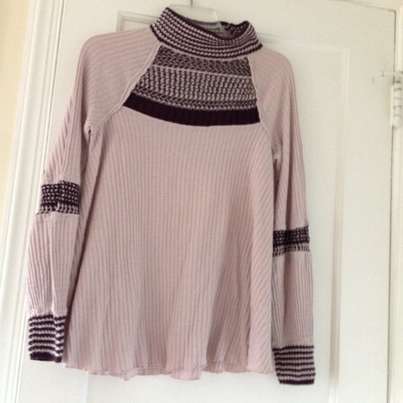 Free People Snow Day Thermal Tunic Top Knitted Sleeves - Picture 9 of 13